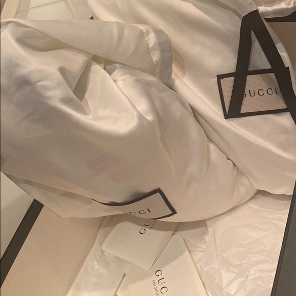 Gucci 8g - Picture 4 of 5